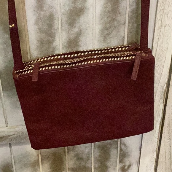 Bass leather handbag, crossbody, like new, burgundy - Picture 2 of 14